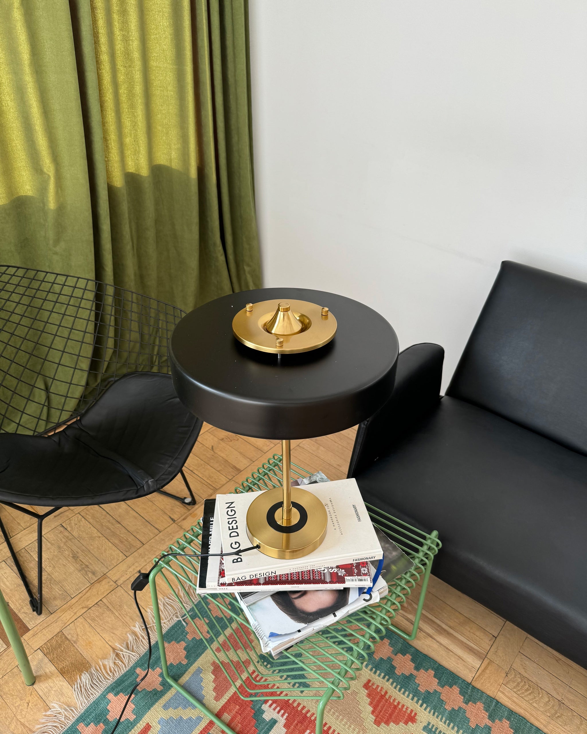 Lampa Stołowa LED w Stylu Vintage z Łańcuszkiem | Elegancka Lampka do Sypialni