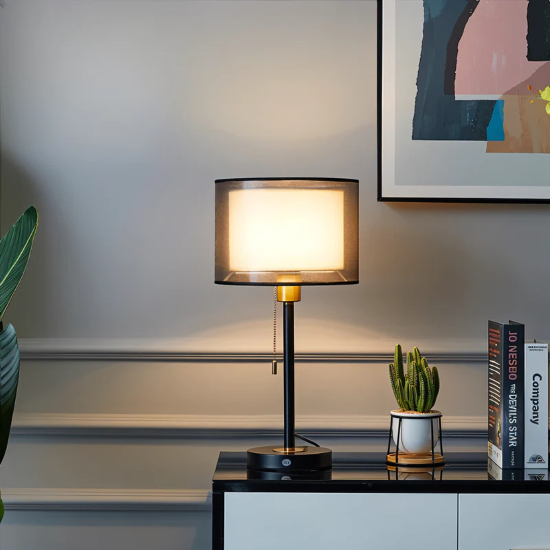 Lampa Stołowa Vintage z Tkaninowym Kloszem | Ciepłe Światło do Sypialni lub Biura