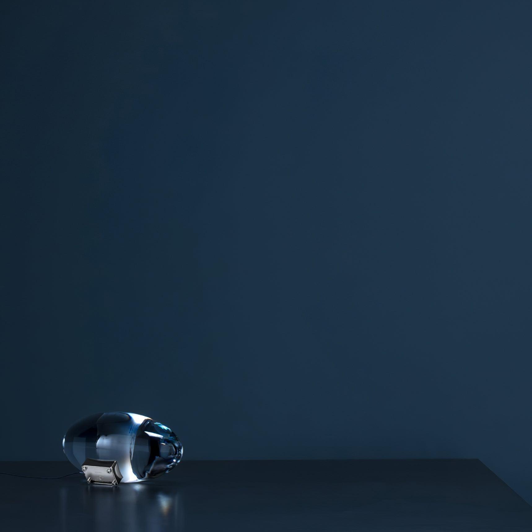 Lampa Stołowa LED Projektująca Wzory | Designerskie Oświetlenie Wnętrz