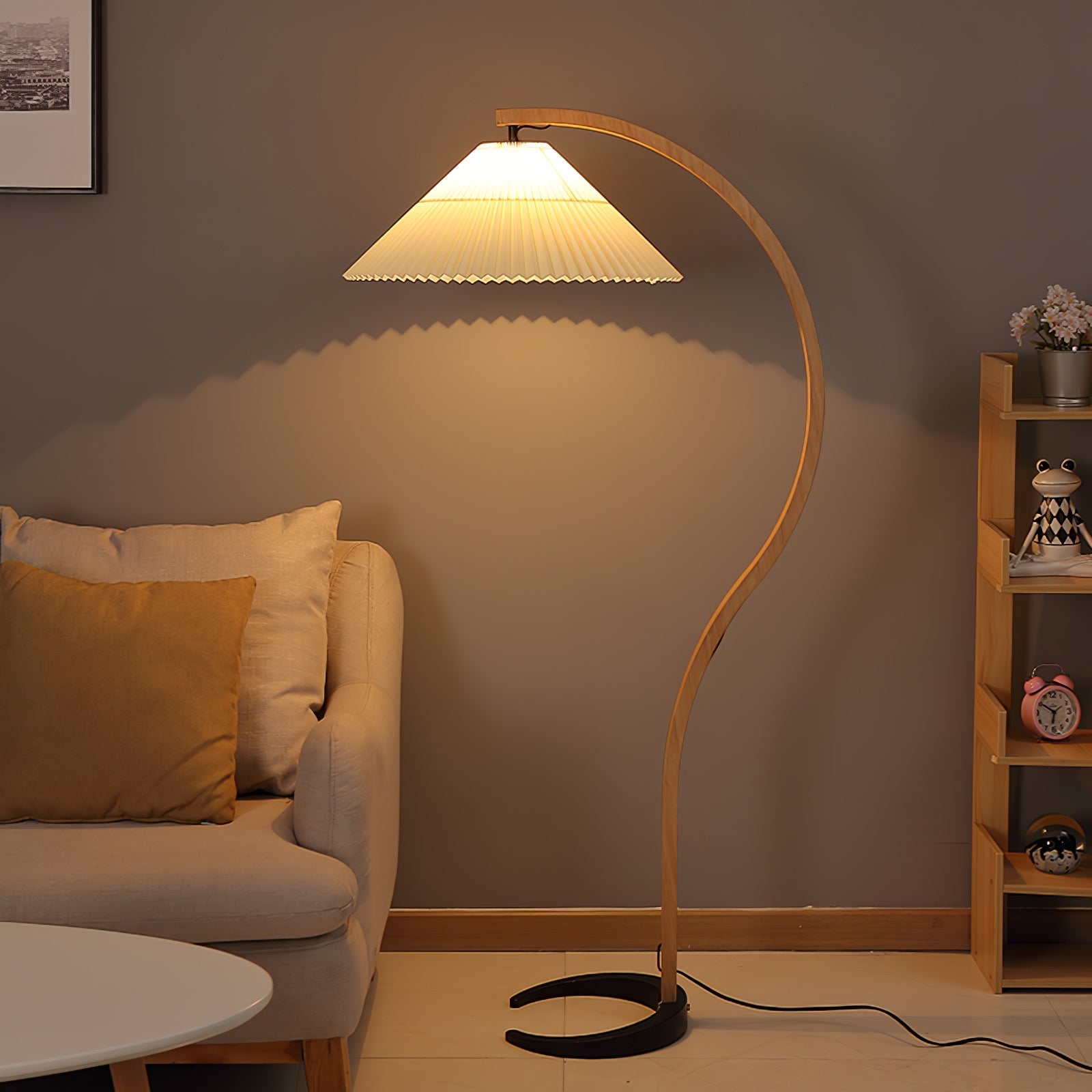Lampa podłogowa w stylu skandynawskim | Nowoczesna lampa stojąca do salonu