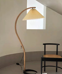 Lampa podłogowa w stylu skandynawskim | Nowoczesna lampa stojąca do salonu
