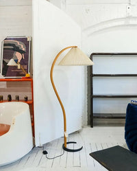 Lampa podłogowa w stylu skandynawskim | Nowoczesna lampa stojąca do salonu