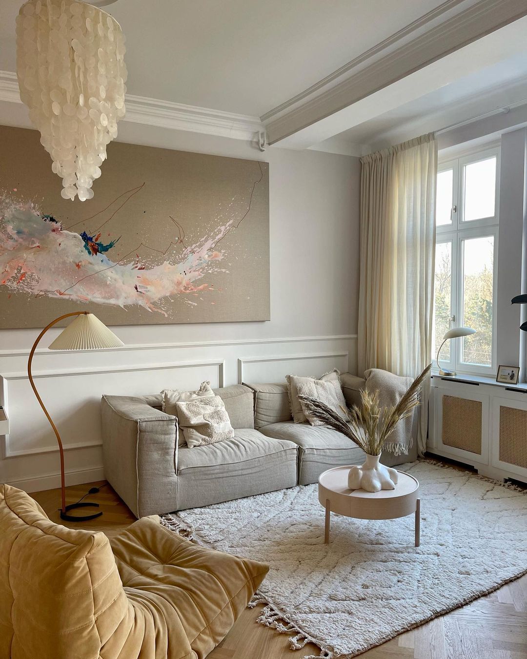 Lampa podłogowa w stylu skandynawskim | Nowoczesna lampa stojąca do salonu