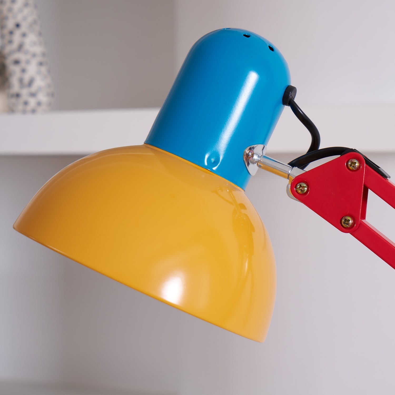 Regulowana Nowoczesna Lampa Podłogowa | Kolorowe Oświetlenie do Salonu