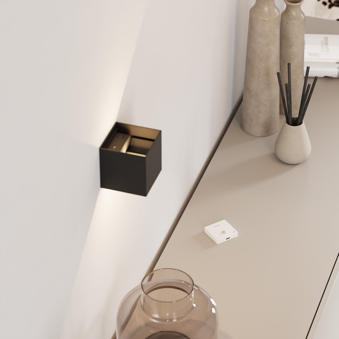 Kinkiet LED z regulacją światła | Nowoczesne oświetlenie ścienne