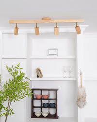 Drewniana Lampa Sufitowa na Szynie | Nowoczesny Reflektor LED do Salonu i Korytarza