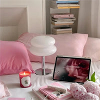 Lampa Stołowa Bauhaus ze Szklanym Kloszem | Minimalistyczna Lampka Nocna