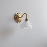 Elegancki Kinkiet Ścienny z Kloszem Szklanym | Klasyczna Lampa do Sypialni