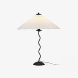 Lampa Stołowa w Stylu Nordyckim z Plisowanym Kloszem | Designerska Lampka Stojąca do Salonu